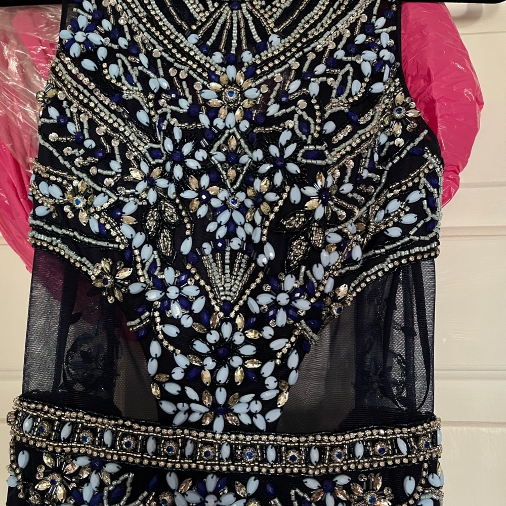 Prom Dress - Picture 2 of 5
